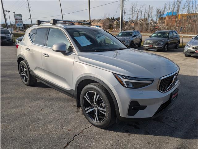 2023 Volvo XC40 B5 Plus Bright Theme (Stk: 2077) in Orangeville - Image 7 of 24
