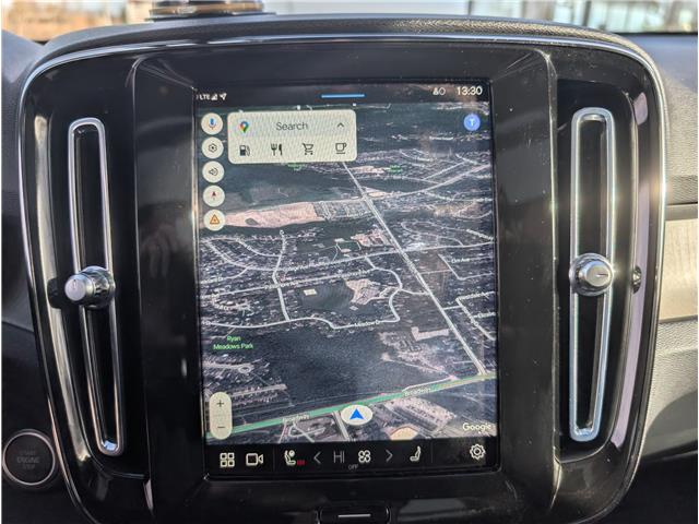2023 Volvo XC40 B5 Plus Bright Theme (Stk: 2077) in Orangeville - Image 16 of 24
