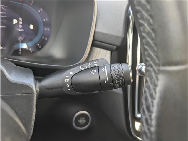 2023 Volvo XC40 B5 Plus Bright Theme (Stk: 2077) in Orangeville - Image 18 of 24