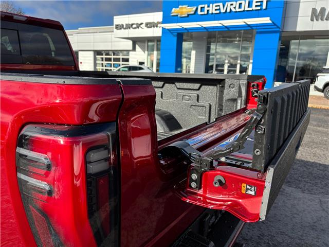 2026 GMC Sierra 2500HD AT4 (Stk: 36217) in Renfrew - Image 18 of 47