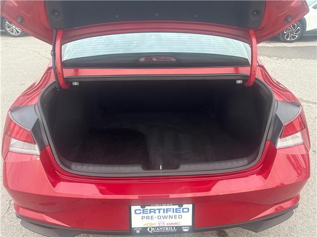 2022 Hyundai Elantra Preferred w/Sun & Tech Pkg (Stk: 251221A) in Port Hope - Image 16 of 19