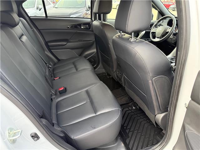 2024 Mitsubishi Eclipse Cross GT (Stk: 8667A) in Cambridge - Image 12 of 39