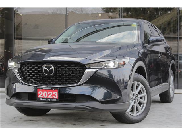 2023 Mazda CX-5 GS (Stk: 1725C51929A) in London - Image 1 of 28