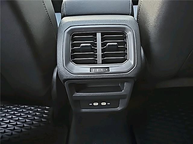 2026 Volkswagen Taos Highline (Stk: 26190) in Lethbridge - Image 21 of 24