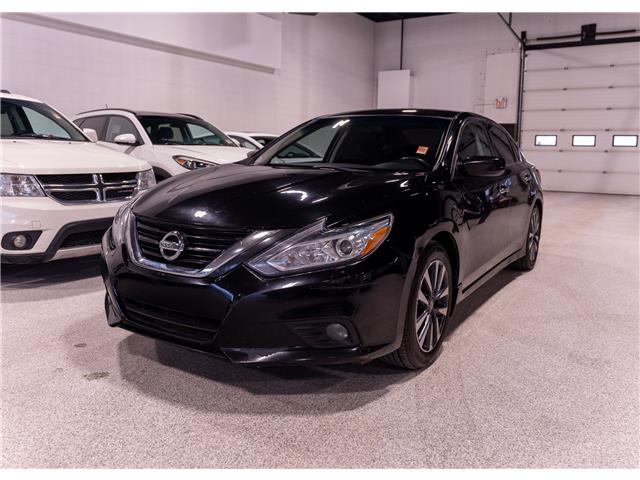 2017 Nissan Altima 2.5 S (Stk: R68587) in Calgary - Image 1 of 22