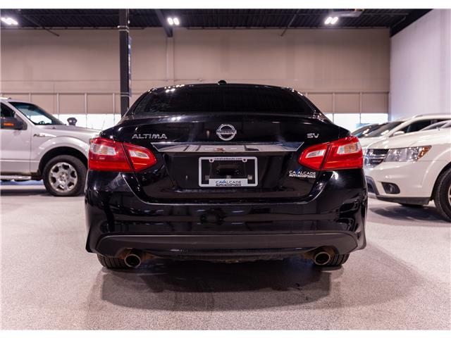 2017 Nissan Altima 2.5 S (Stk: R68587) in Calgary - Image 5 of 22