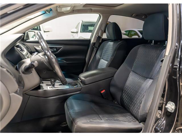 2017 Nissan Altima 2.5 S (Stk: R68587) in Calgary - Image 14 of 22