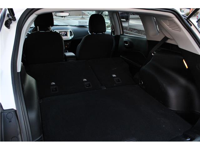 2020 Jeep Compass Sport (Stk: 23939U) in Cranbrook - Image 7 of 26