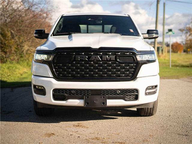 2025 RAM 1500 Big Horn (Stk: S510940) in Surrey - Image 2 of 26