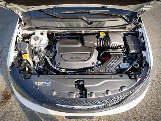 2026 Chrysler Grand Caravan SXT (Stk: T187180) in Surrey - Image 7 of 21