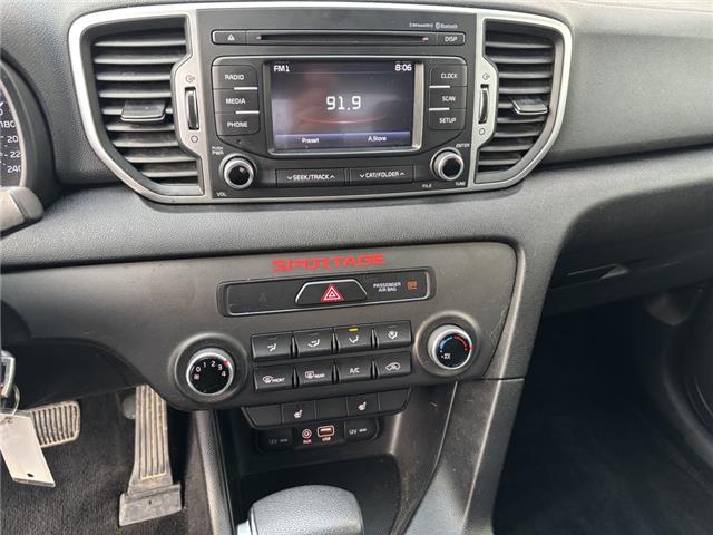 2018 Kia Sportage (Stk: 2728) in Hawkesbury - Image 10 of 16 2018 Kia Sportage (Stk: 2728) in Hawkesbury - Image 10 of 16