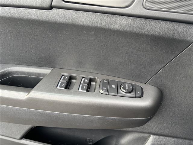 2018 Kia Sportage (Stk: 2728) in Hawkesbury - Image 14 of 16 2018 Kia Sportage (Stk: 2728) in Hawkesbury - Image 14 of 16