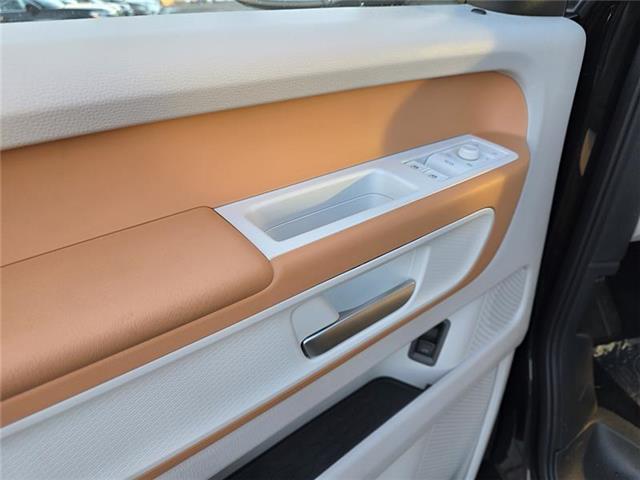 2025 Volkswagen ID. Buzz 1st Edition (Stk: T5299) in Orleans - Image 12 of 18