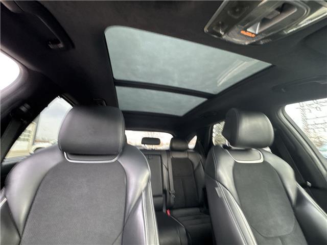 2022 Genesis GV70 2.5T Prestige (Stk: 25101504A) in Markham - Image 12 of 13 2022 Genesis GV70 2.5T Prestige (Stk: 25101504A) in Markham - Image 12 of 13