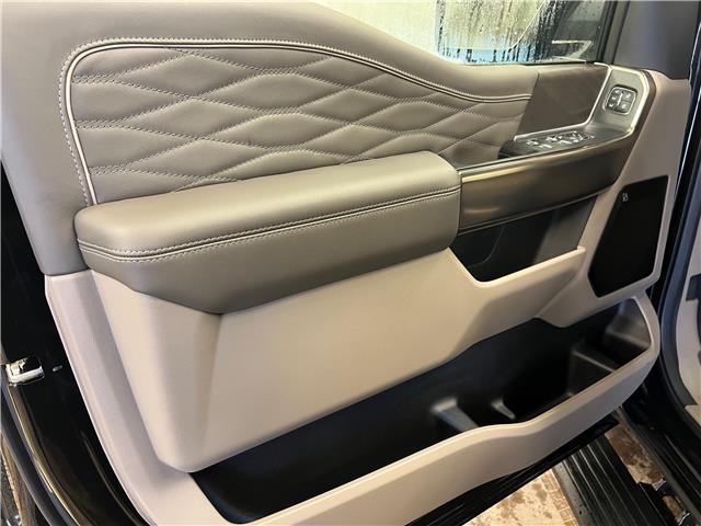 2025 Ford F-150 Platinum (Stk: 25LT144) in St.Paul - Image 3 of 10