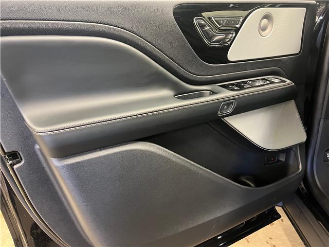 2026 Lincoln Aviator Reserve (Stk: 25AV18) in St.Paul - Image 2 of 10