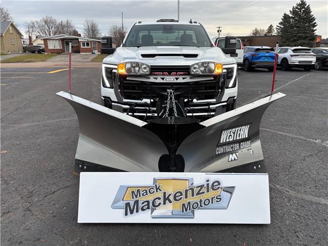 2026 GMC Sierra 3500HD Pro (Stk: 36143) in Renfrew - Image 1 of 34