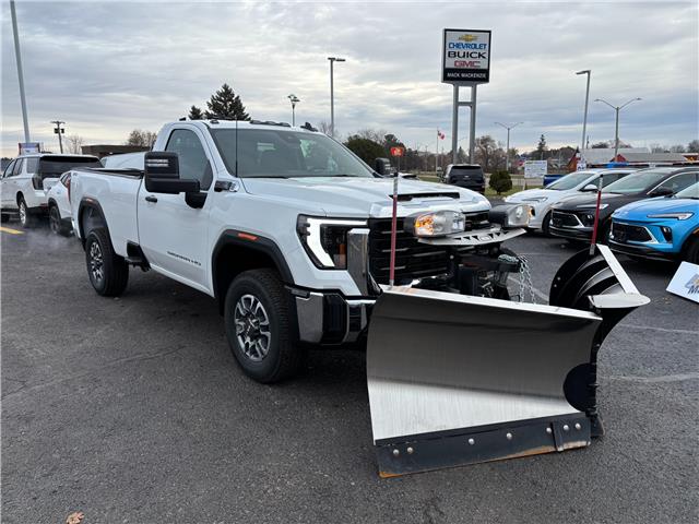 2026 GMC Sierra 3500HD Pro (Stk: 36143) in Renfrew - Image 6 of 34