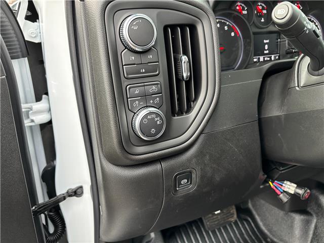 2026 GMC Sierra 3500HD Pro (Stk: 36143) in Renfrew - Image 20 of 34