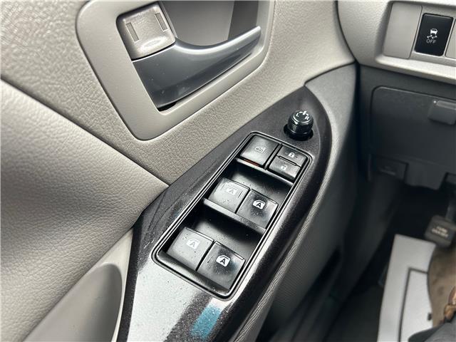 2017 Toyota Sienna LE 8 Passenger (Stk: U3788A) in Hanover - Image 12 of 21