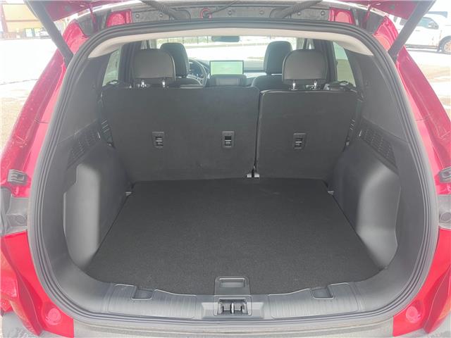2025 Ford Escape PHEV (Stk: S92274) in Hague - Image 10 of 17