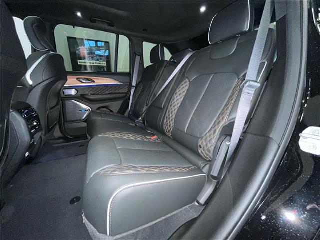 2025 Jeep Grand Cherokee Summit (Stk: 25-419) in Sarnia - Image 8 of 11