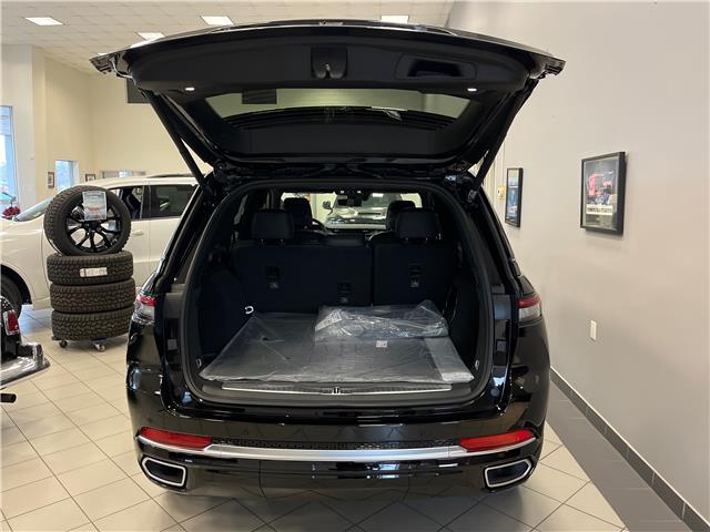 2025 Jeep Grand Cherokee Summit (Stk: 25-419) in Sarnia - Image 11 of 11