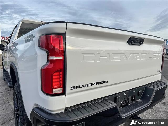 2026 Chevrolet Silverado 2500HD LTZ (Stk: T181) in Grimsby - Image 9 of 21