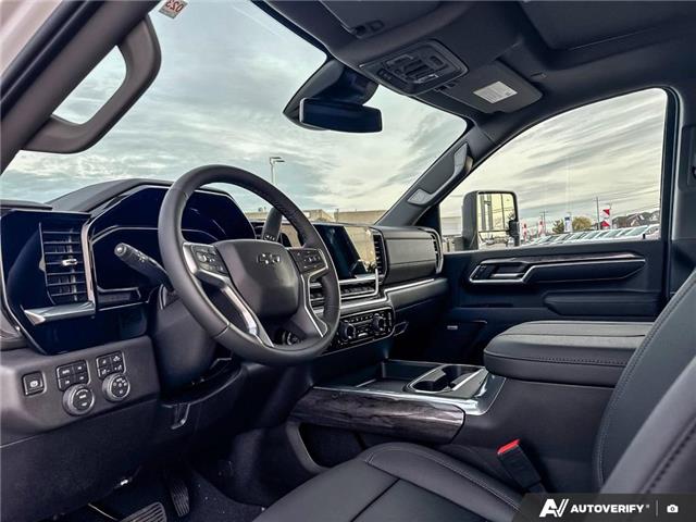 2026 Chevrolet Silverado 2500HD LTZ (Stk: T181) in Grimsby - Image 11 of 21