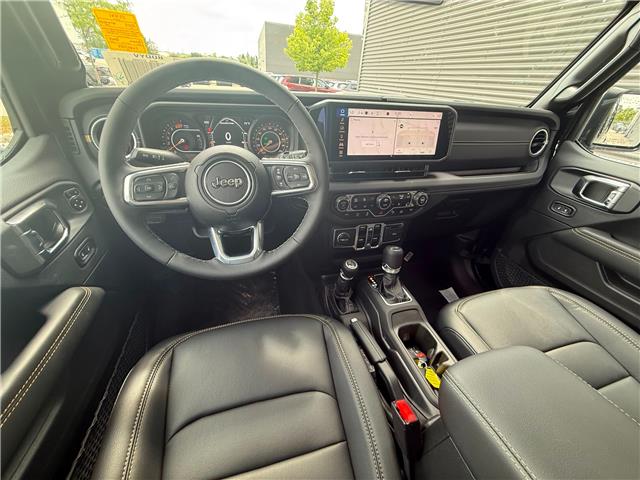 2025 Jeep Wrangler Sahara (Stk: 25471D) in London - Image 11 of 22