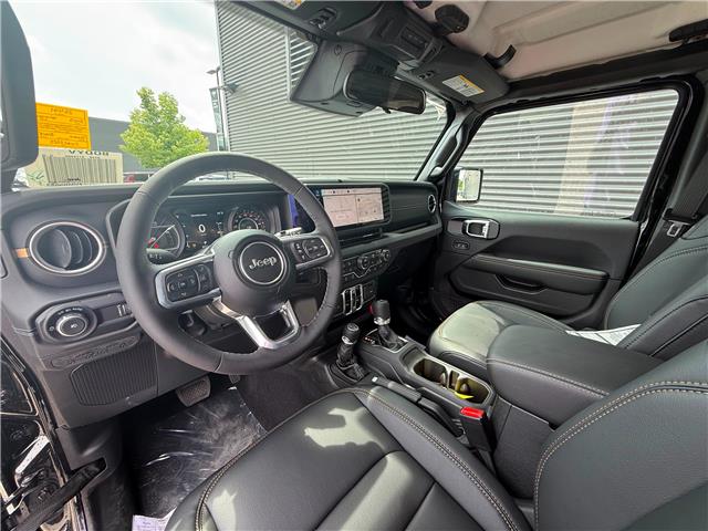 2025 Jeep Wrangler Sahara (Stk: 25471D) in London - Image 15 of 22