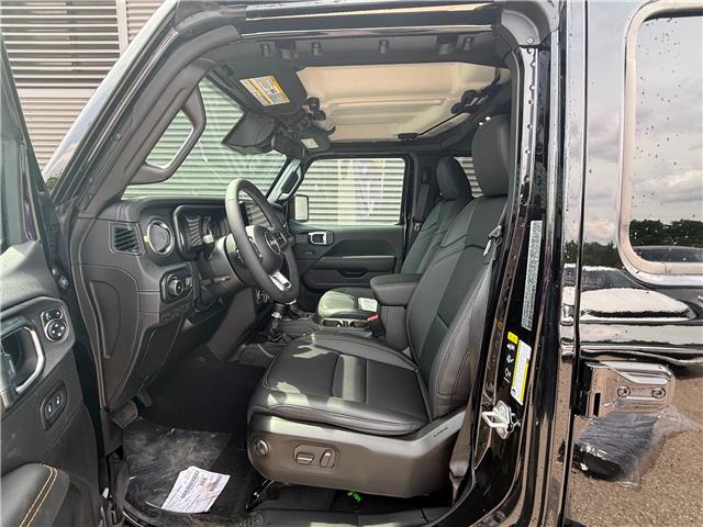 2025 Jeep Wrangler Sahara (Stk: 25471D) in London - Image 21 of 22