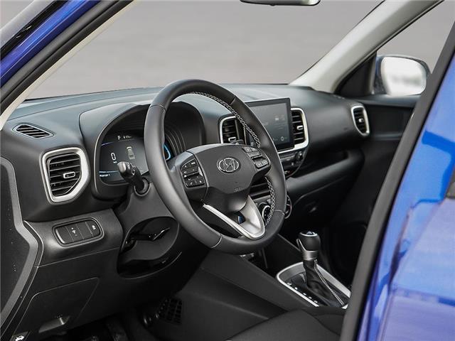 2026 Hyundai Venue Essential w/Two-Tone (Stk: 26185) in Toronto - Image 12 of 23