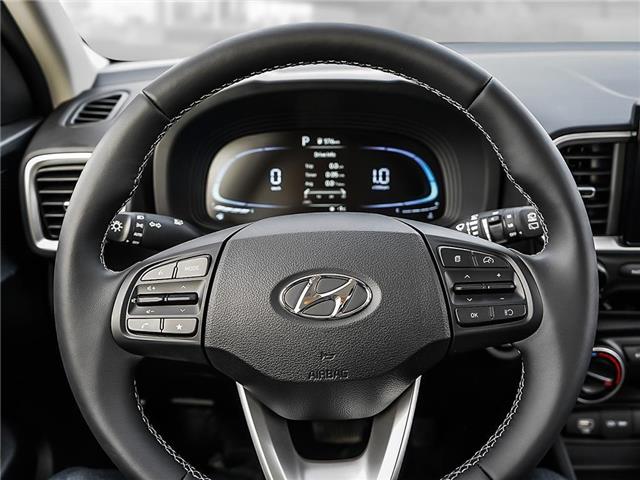 2026 Hyundai Venue Essential w/Two-Tone (Stk: 26185) in Toronto - Image 13 of 23
