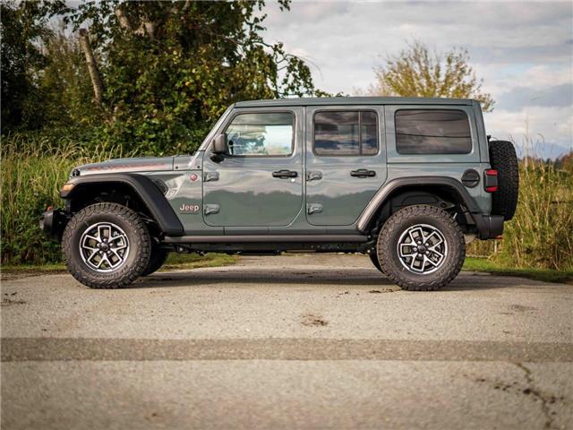 2025 Jeep Wrangler Rubicon (Stk: S651228) in Surrey - Image 3 of 25