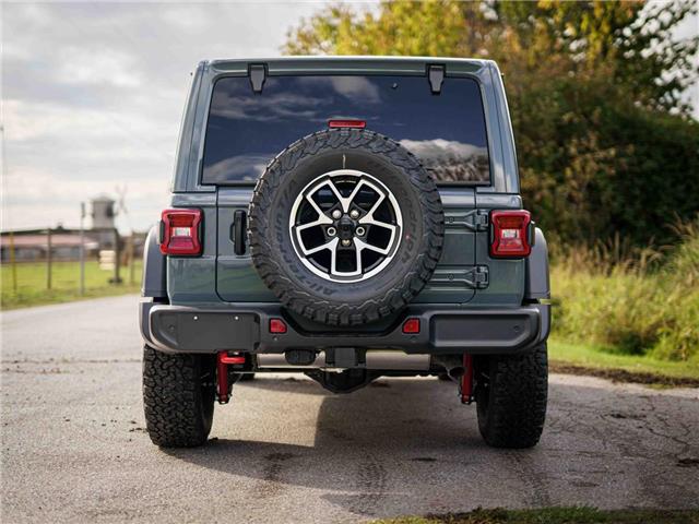 2025 Jeep Wrangler Rubicon (Stk: S651228) in Surrey - Image 5 of 25