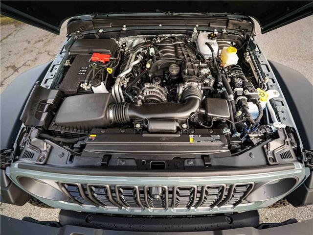 2025 Jeep Wrangler Rubicon (Stk: S651228) in Surrey - Image 8 of 25