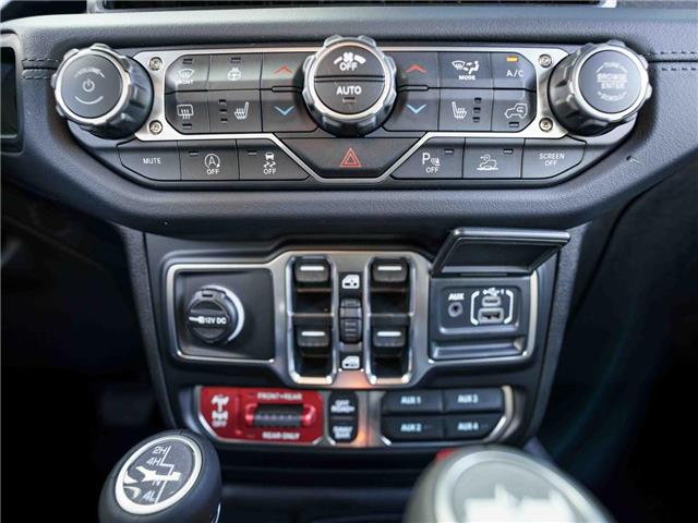 2025 Jeep Wrangler Rubicon (Stk: S651228) in Surrey - Image 17 of 25