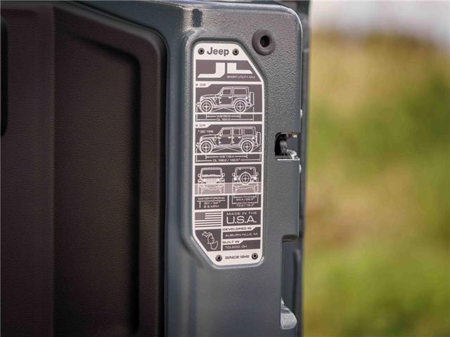 2025 Jeep Wrangler Rubicon (Stk: S651228) in Surrey - Image 24 of 25