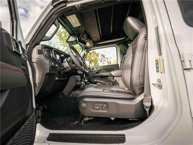 2025 Jeep Wrangler Rubicon (Stk: S658702) in Surrey - Image 8 of 24
