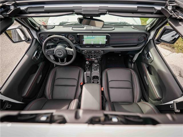 2025 Jeep Wrangler Rubicon (Stk: S658702) in Surrey - Image 11 of 24