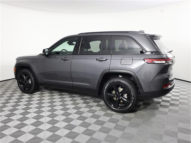 2025 Jeep Grand Cherokee Laredo (Stk: 25J257A) in Calgary - Image 9 of 22