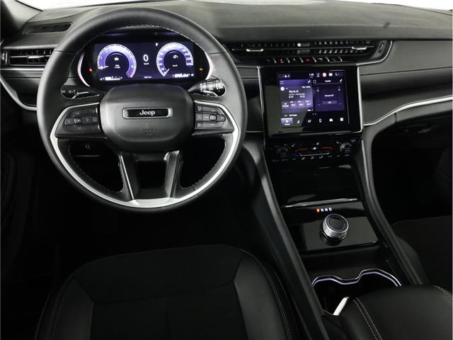 2025 Jeep Grand Cherokee Laredo (Stk: 25J257A) in Calgary - Image 13 of 22