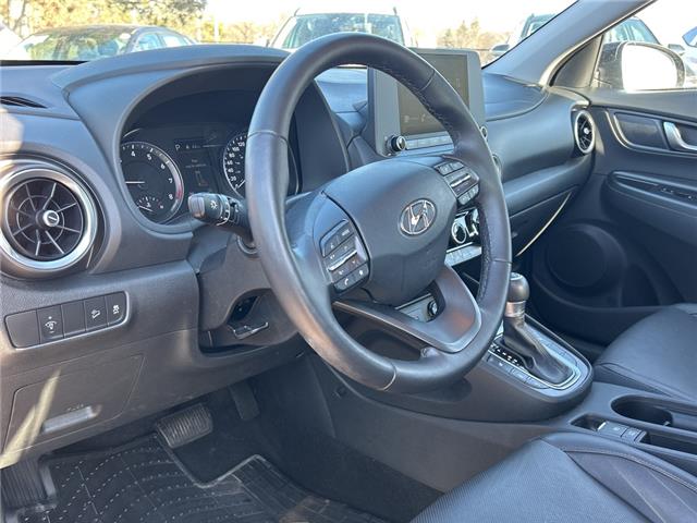 2022 Hyundai Kona 2.0L Preferred Sun & Leather Package (Stk: 261759A) in Aurora - Image 9 of 20