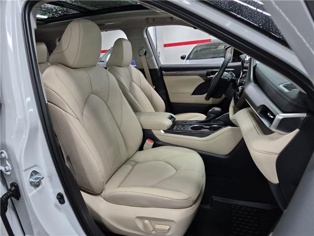 2025 Toyota Highlander Hybrid Limited (Stk: 10U6277) in Markham - Image 35 of 36