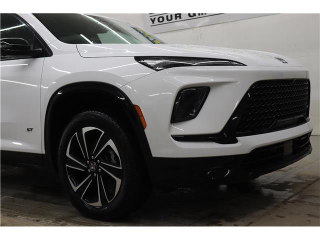 2026 Buick Enclave Sport Touring (Stk: T3244) in Watrous - Image 12 of 36