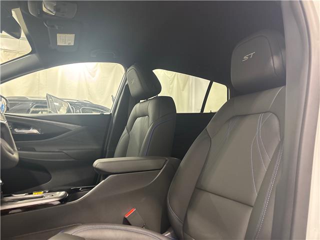 2026 Buick Envista Sport Touring (Stk: 14104) in Roblin - Image 7 of 10
