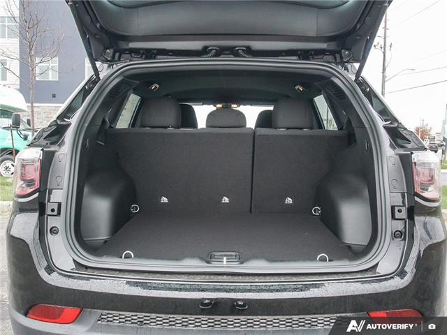 2026 Jeep Compass Sport (Stk: J5402) in Brantford - Image 11 of 27