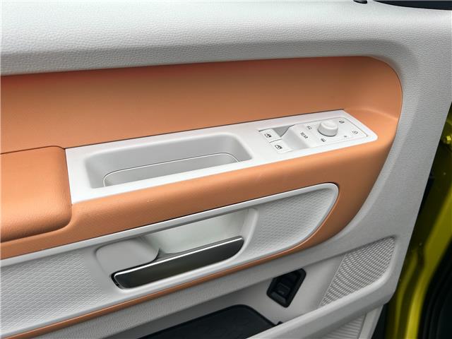 2025 Volkswagen ID. Buzz 1st Edition (Stk: V5038U) in Kingston - Image 21 of 40
