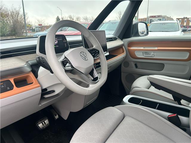 2025 Volkswagen ID. Buzz 1st Edition (Stk: V5038U) in Kingston - Image 11 of 40